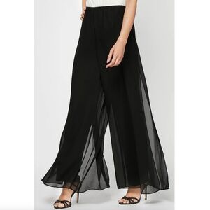 Alex Evenings Black Straight leg chiffon pant Size small petite LIKE NEW